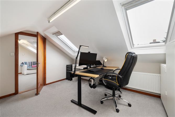 42 Springfield Park, Foxrock, Dublin 18