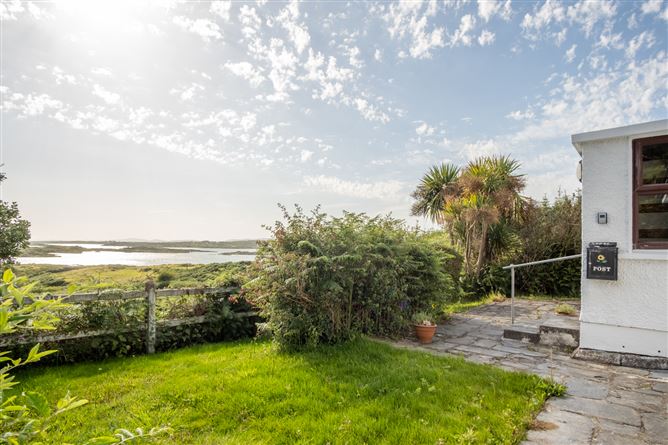Photo 11 of 33 — Inish Free, Ardnagrena, Ringarogy, Baltimore, Cork