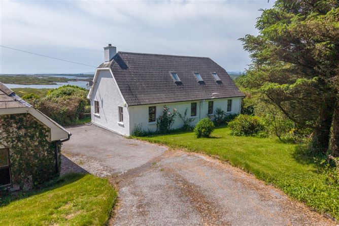 Photo 8 of 33 — Inish Free, Ardnagrena, Ringarogy, Baltimore, Cork