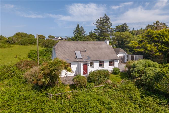 Photo 10 of 33 — Inish Free, Ardnagrena, Ringarogy, Baltimore, Cork