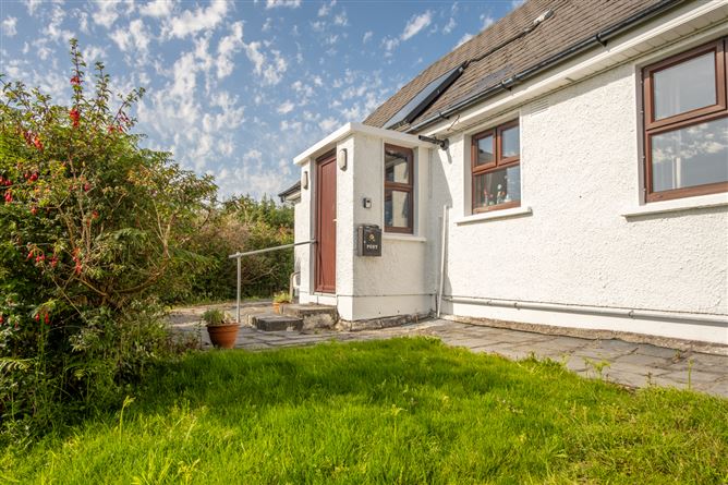 Photo 12 of 33 — Inish Free, Ardnagrena, Ringarogy, Baltimore, Cork