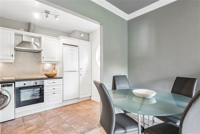 Apartment 90, Kerrymount, Castle Court, Dublin 18