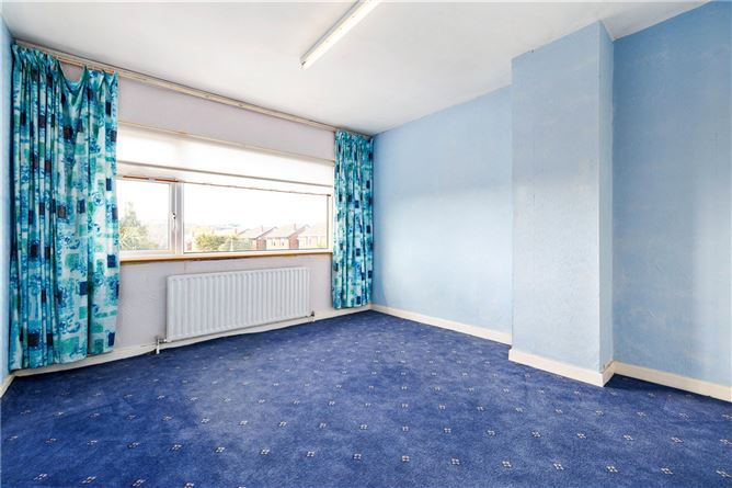 37 Leopardstown Grove, Stillorgan, Co. Dublin