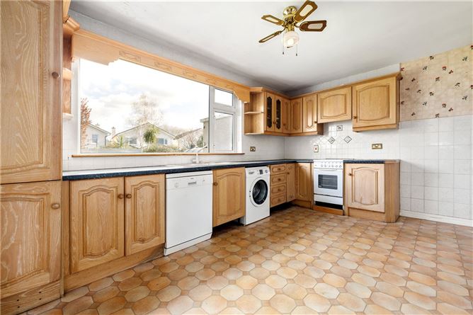 37 Leopardstown Grove, Stillorgan, Co. Dublin