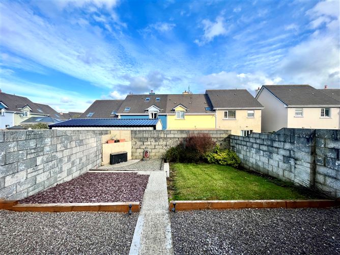 33 Caheranne Village, Tralee, Kerry