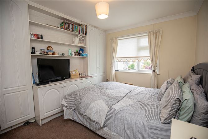 5, Falcarragh Road, Gaeltacht Park, Whitehall, Dublin 9