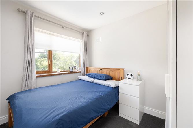 3 Ardeevin Court, Lucan, Dublin