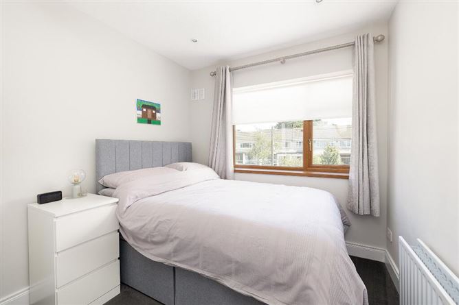 3 Ardeevin Court, Lucan, Dublin