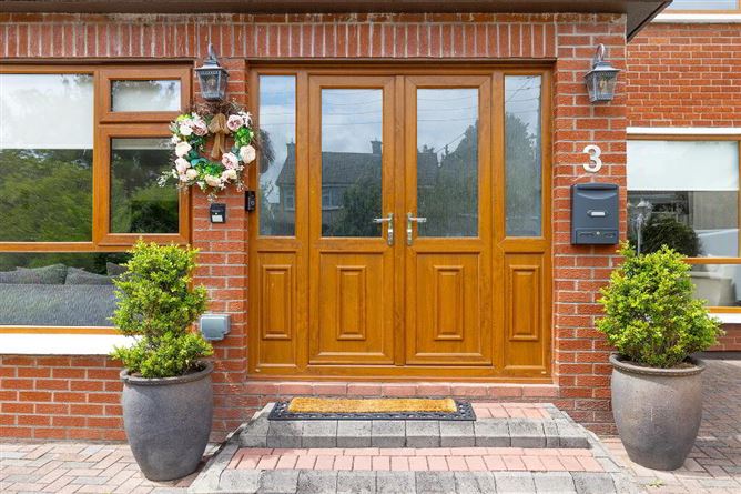 3 Ardeevin Court, Lucan, Dublin