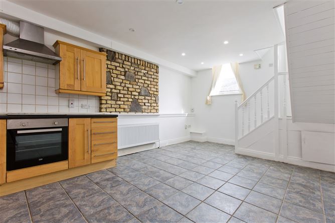 5 Maxwell Street, Dublin 8