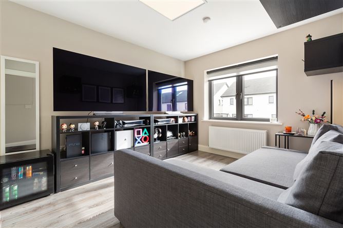 4 Hollywoodrath Close, Hollystown, Dublin 15