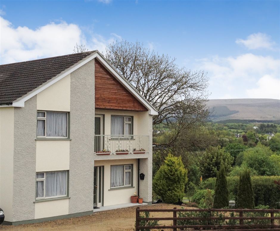 1 Furnace Hill, Carricknabrack, Drumshanbo, Co. Leitrim