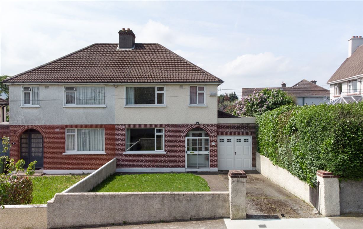 18 South Avenue, Mount Merrion, Co. Dublin