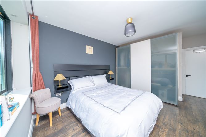 82 The Ramparts, Cabinteely, Dublin 18