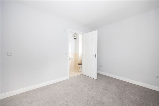 Apt 16 Watermill Place, Market Square, Monasterevin, County Kildare, W34 XC52, Ireland, Monasterevin, Kildare