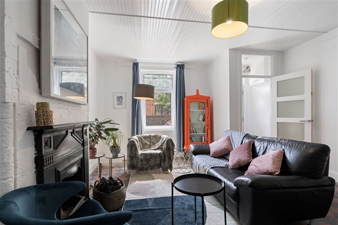 11 Dodder Terrace, Irishtown, Dublin 4