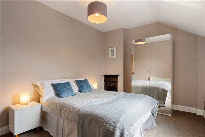 11 Dodder Terrace, Irishtown, Dublin 4