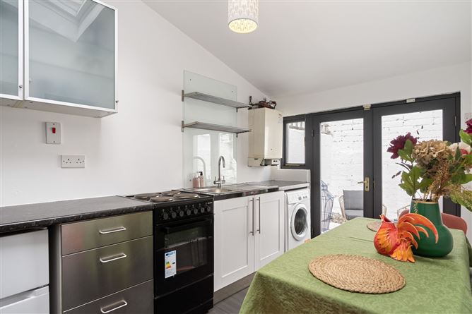 11 Dodder Terrace, Irishtown, Dublin 4