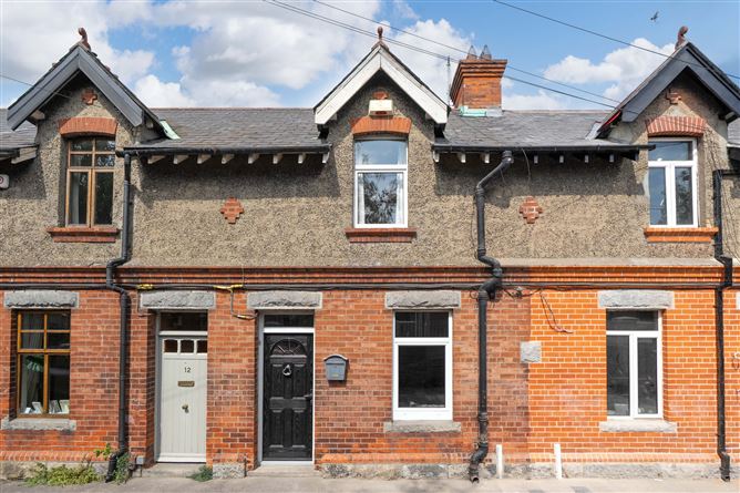 11 Dodder Terrace, Irishtown, Dublin 4