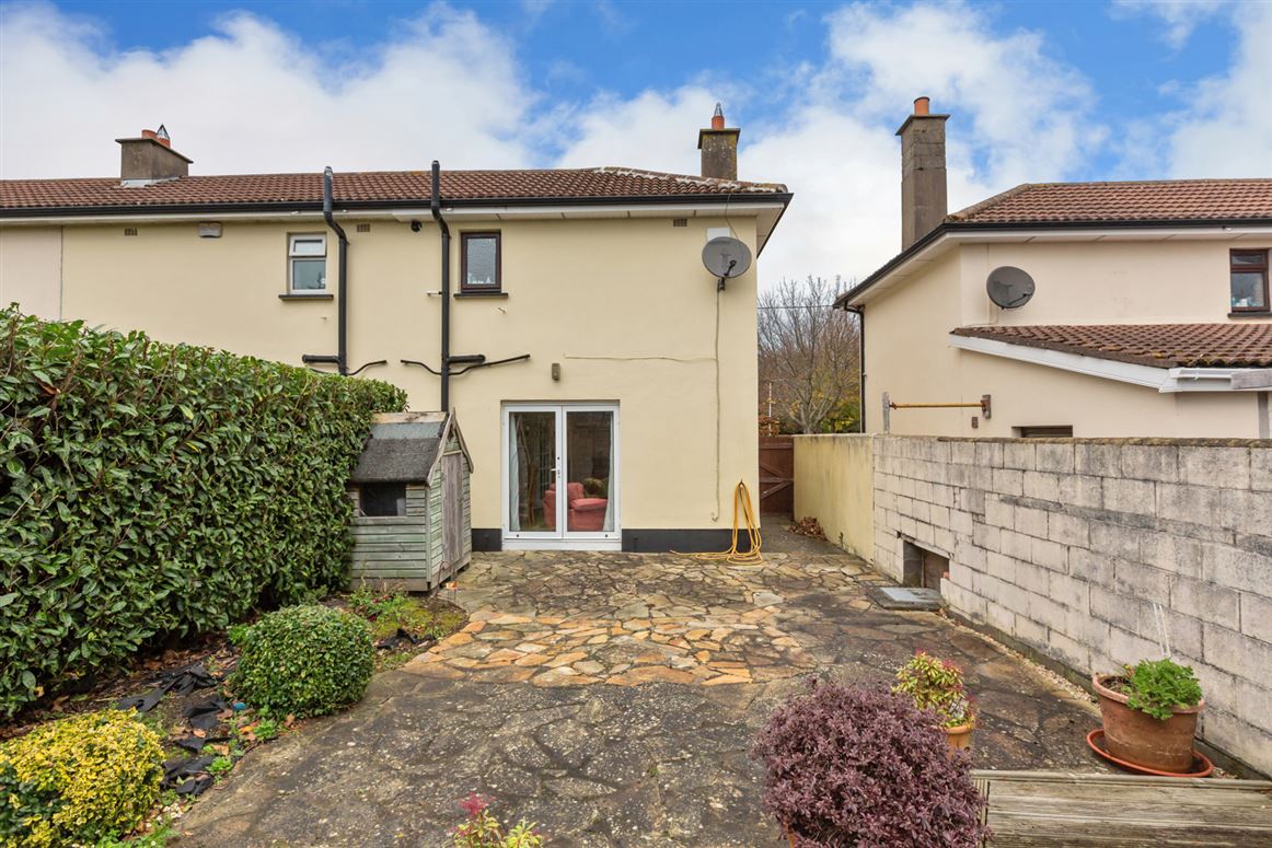 4 THE TRACKS, DINGLE, TRALEE, CO. KERRY