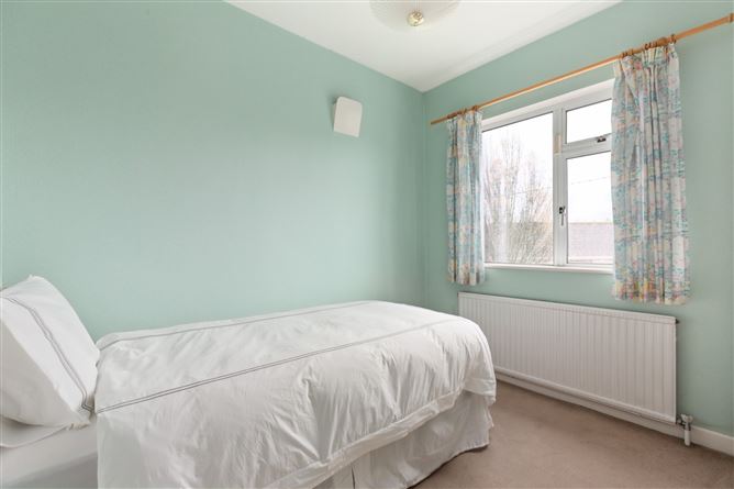 71 Slieve Rua Drive, Kilmacud, Co. Dublin