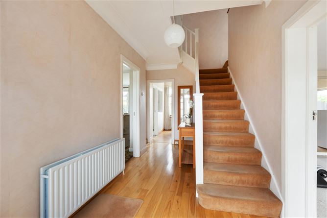 71 Slieve Rua Drive, Kilmacud, Co. Dublin