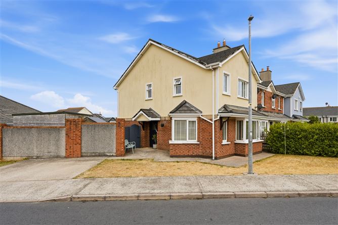 Photo 38 of 46 — 2 Riverchapel Square, Riverchapel, Co. Wexford