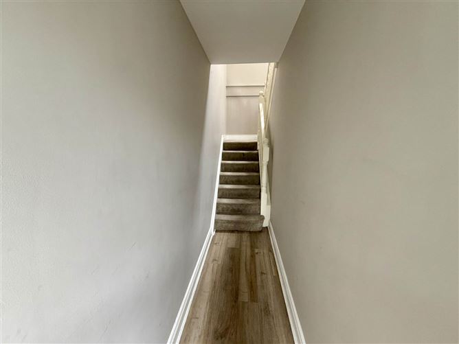 Photo 8 of 21 — Apartment 4, The Old Bond Store, Dillon Terrace, Ballina, County Mayo