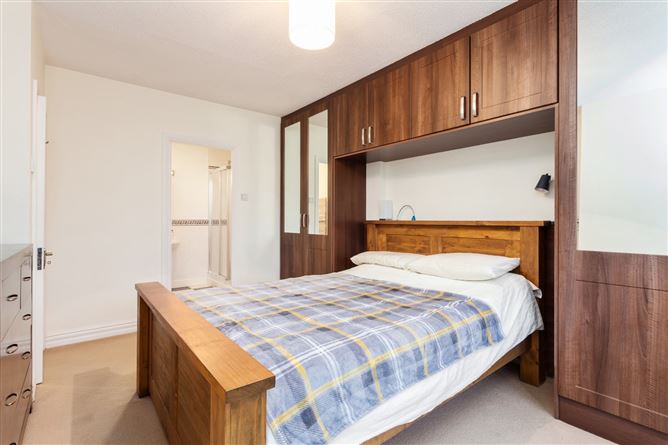 1 Stonepark Abbey, Rathfarnham, Dublin 14