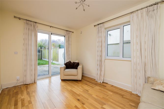 33 PRIORY DRIVE, Delgany, Wicklow
