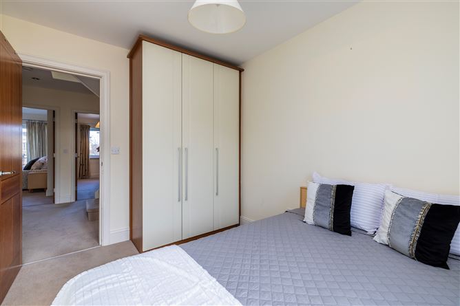 33 PRIORY DRIVE, Delgany, Wicklow
