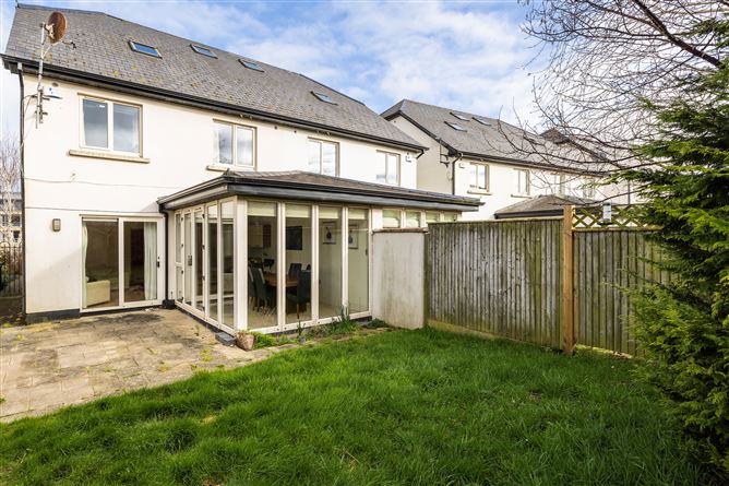 33 PRIORY DRIVE, Delgany, Wicklow