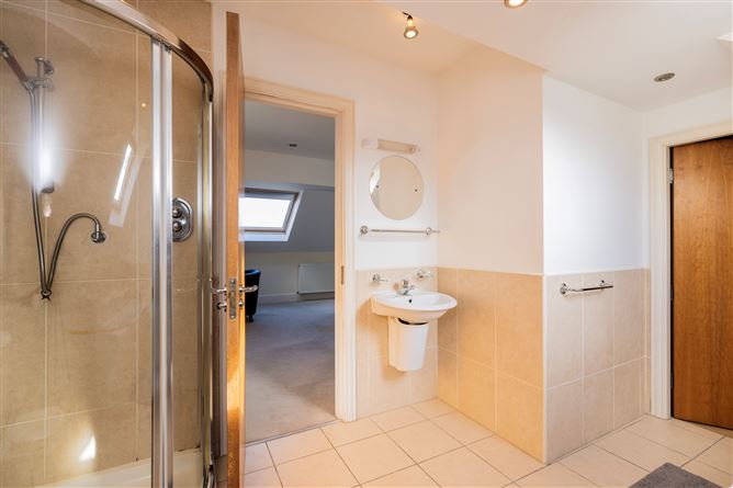 33 PRIORY DRIVE, Delgany, Wicklow