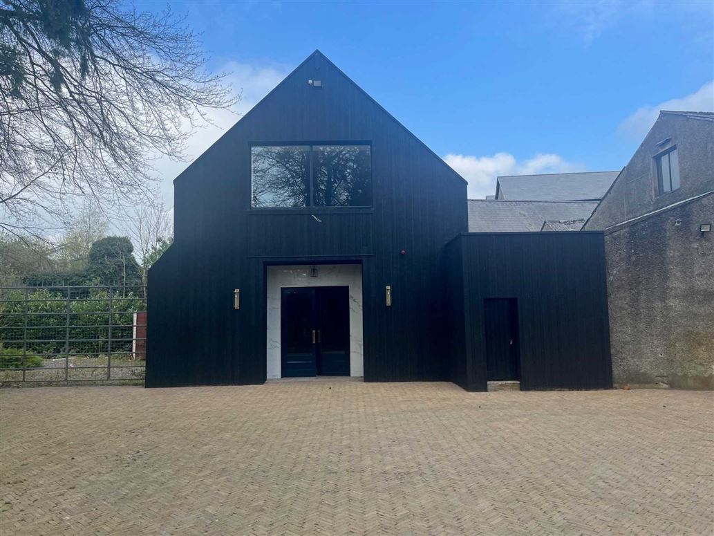 Unit 3 Showroom, Naas, County Kildare