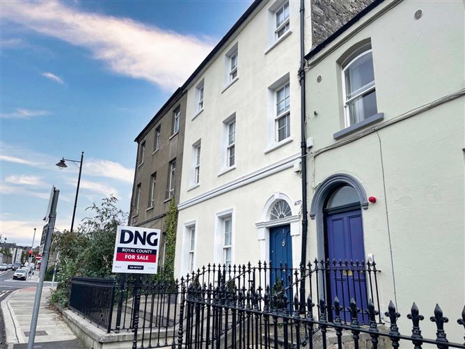 2 Academy Street, Navan, County Meath
