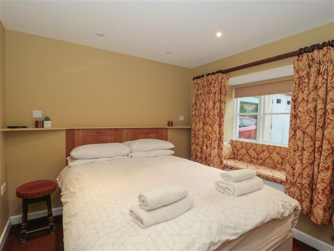 Double Room 2,Whiteshill, Gloucestershire, United Kingdom