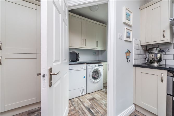 5 The Crescent, Graydon Manor, Robertstown, Co. Kildare