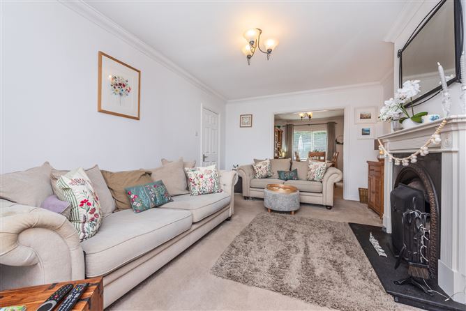 5 The Crescent, Graydon Manor, Robertstown, Co. Kildare