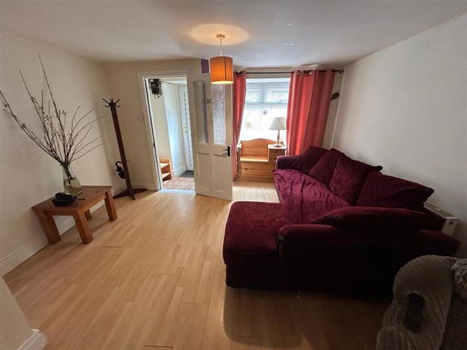 4 Lower Bridge Street, Callan, Kilkenny