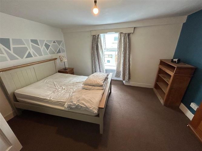 4 Lower Bridge Street, Callan, Kilkenny