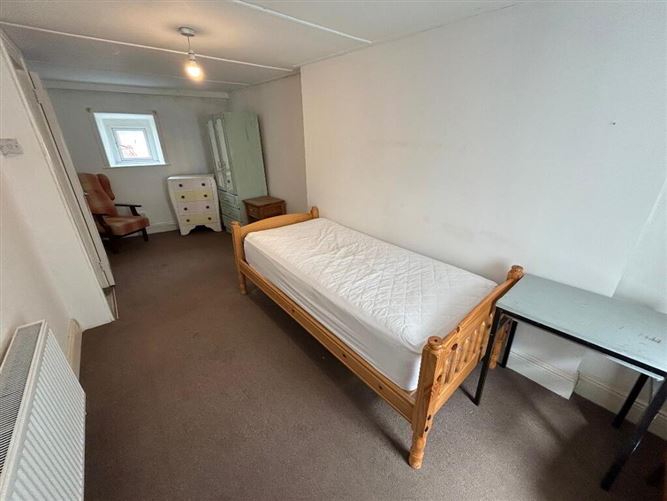 4 Lower Bridge Street, Callan, Kilkenny