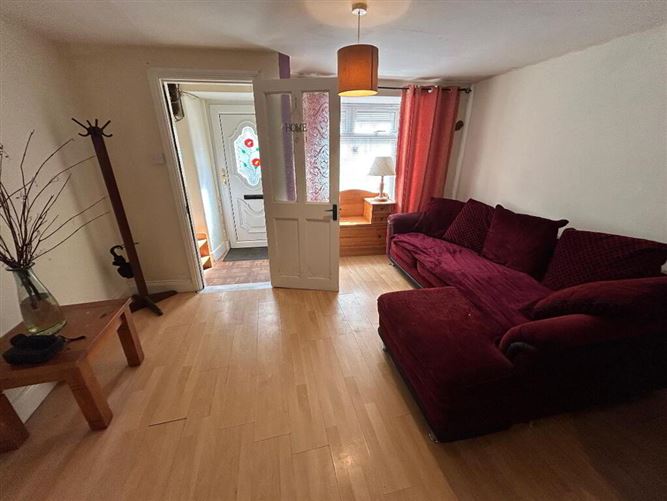 4 Lower Bridge Street, Callan, Kilkenny