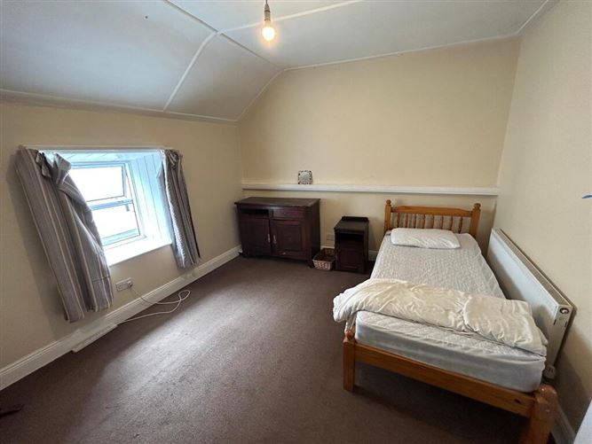 4 Lower Bridge Street, Callan, Kilkenny