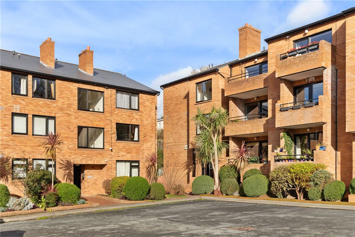 34 Packenham, Sloperton, Monkstown, Co. Dublin