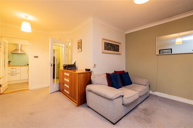 APT. 10 ELTON COURT, Fairview, Dublin 3