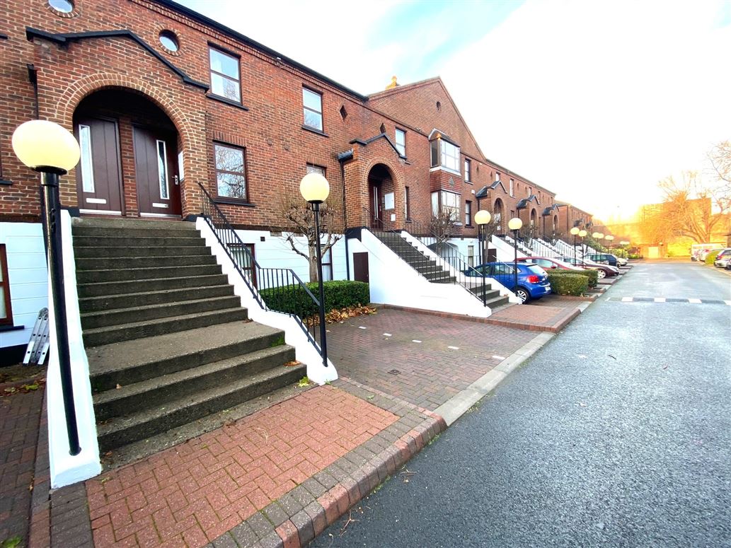 Morehampton Square, Donnybrook Dublin 4