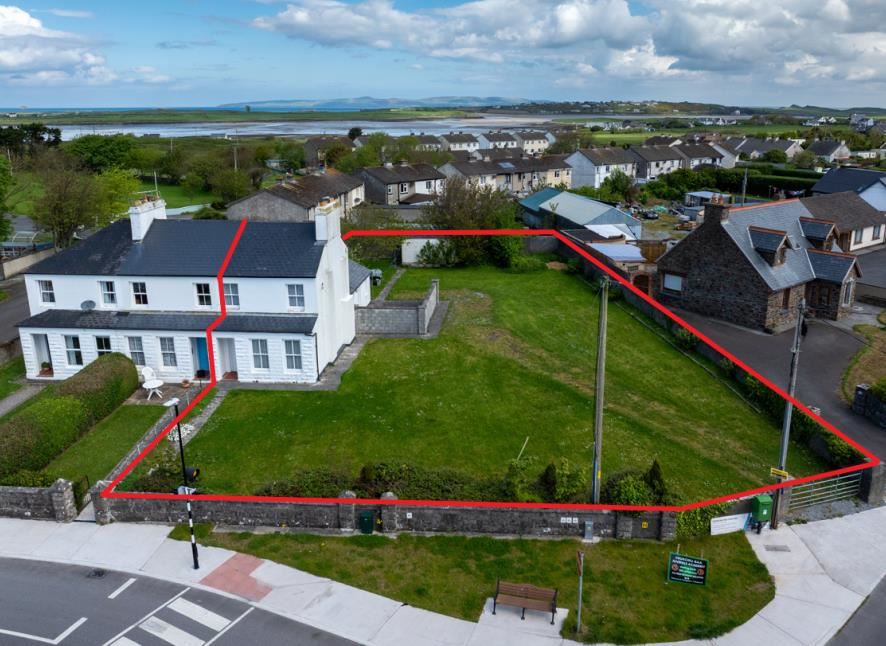 3 McCowen's Terrace, Fenit, Kerry