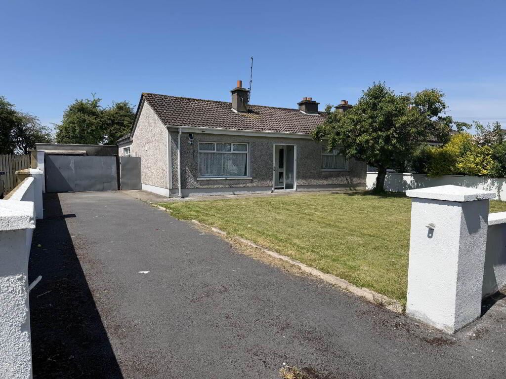 9 Sheehane, Birr Road, Roscrea, Tipperary