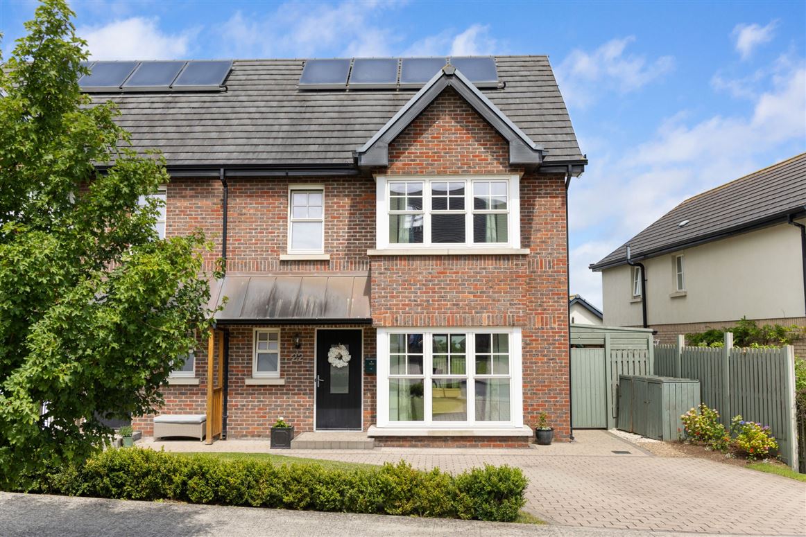 22 Seagreen Avenue, Blacklion, Greystones, Co. Wicklow