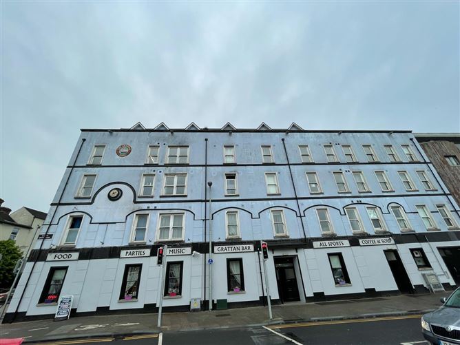 The Grattan Bar, 1-2 Bridge Street, Waterford